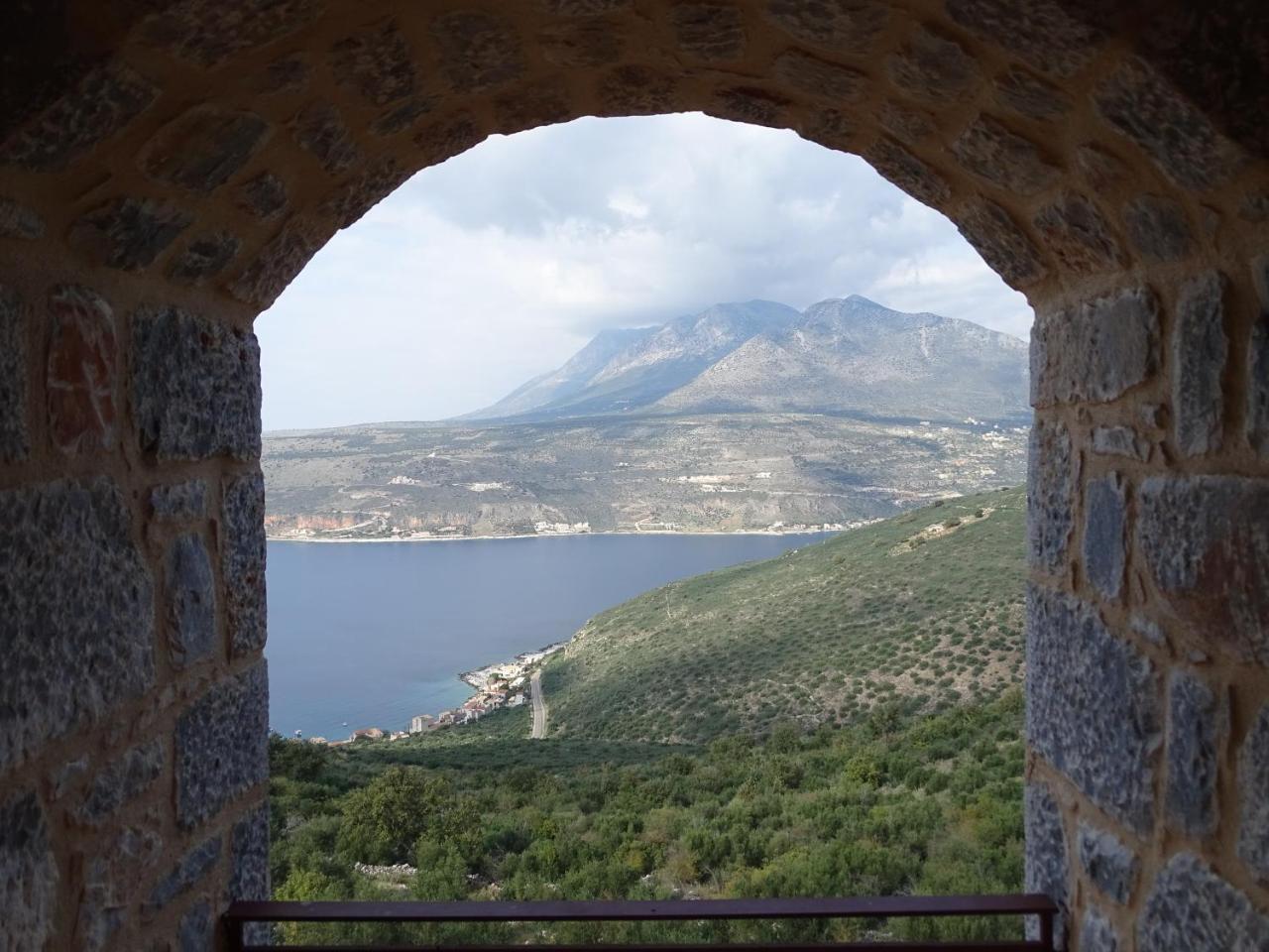 Sophia Limeni View Hotell Areopoli Exteriör bild